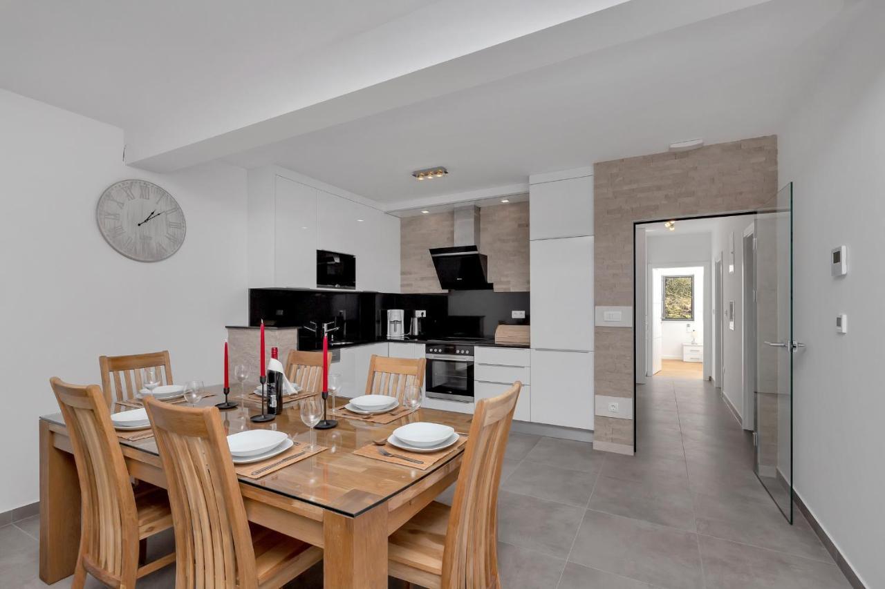 Luxury Apartment Sidro With Free Beach Parking Makarska Zewnętrze zdjęcie