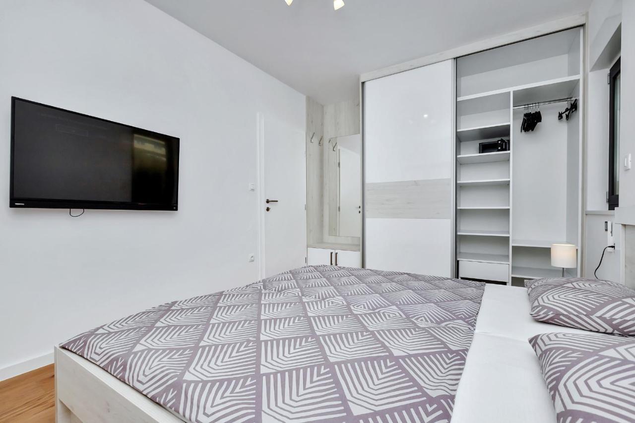 Luxury Apartment Sidro With Free Beach Parking Makarska Zewnętrze zdjęcie
